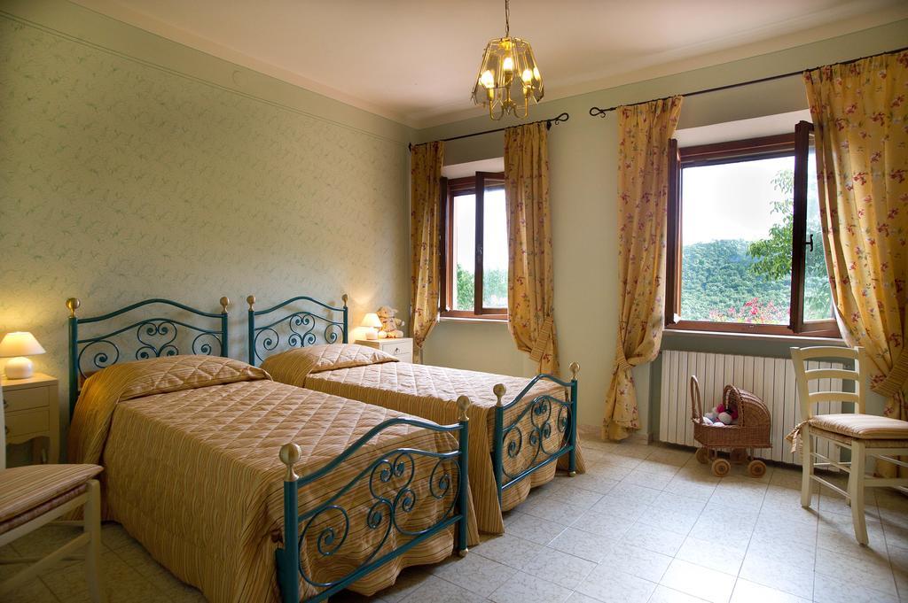 Agriturismo Podere Poggio Ai Cieli San Gimignano Zimmer foto